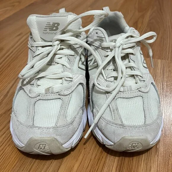 New Balance 530 Sneakers. Cream / Neutral - Women’s 6.5 - Picture 7 of 8